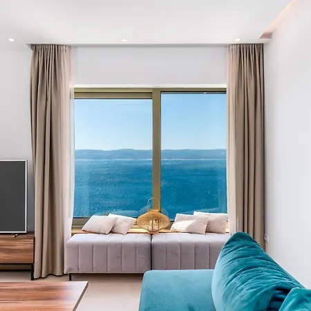Seaview Blue Lagoon With Private Pool, Jacuzzi, Media Room, 6 Bedrooms, 70m Pisak