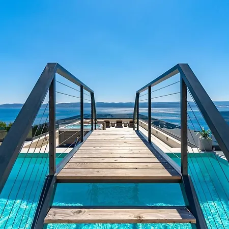 Villa Seaview Blue Lagoon With Private Pool, Jacuzzi, Media Room, 6 Bedrooms, 70m *